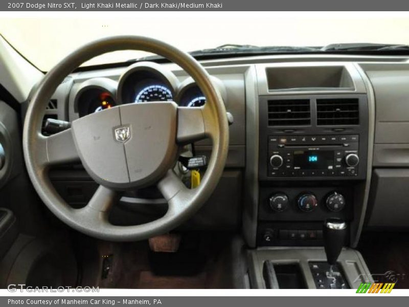Light Khaki Metallic / Dark Khaki/Medium Khaki 2007 Dodge Nitro SXT