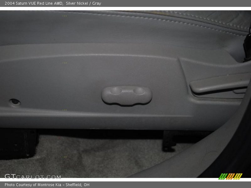 Silver Nickel / Gray 2004 Saturn VUE Red Line AWD