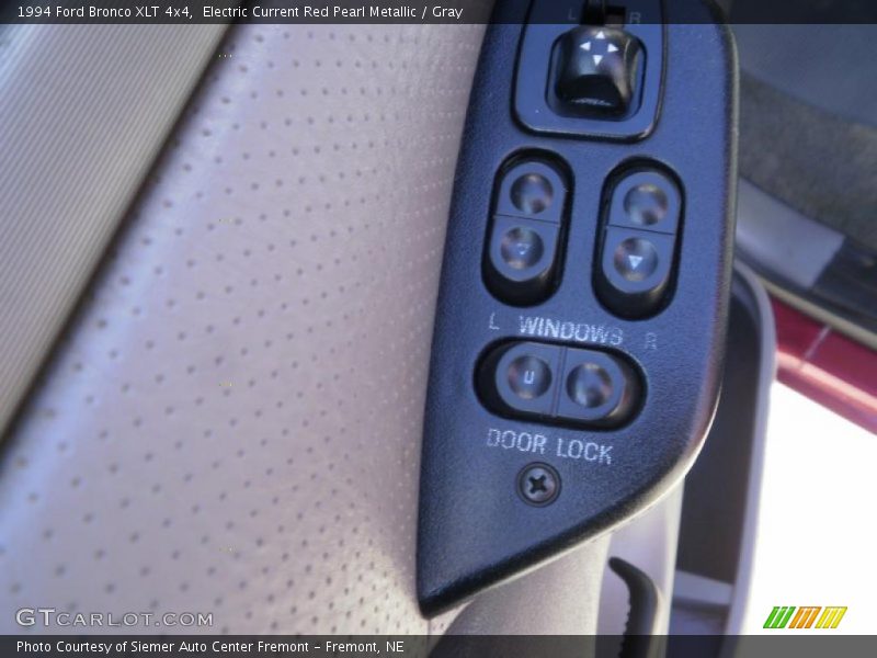 Electric Current Red Pearl Metallic / Gray 1994 Ford Bronco XLT 4x4