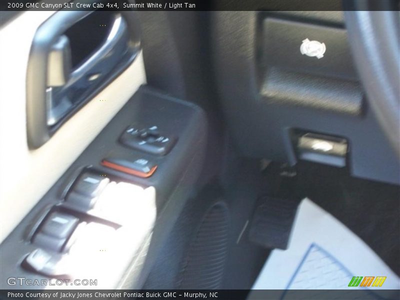 Summit White / Light Tan 2009 GMC Canyon SLT Crew Cab 4x4