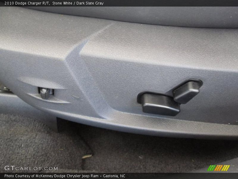 Stone White / Dark Slate Gray 2010 Dodge Charger R/T