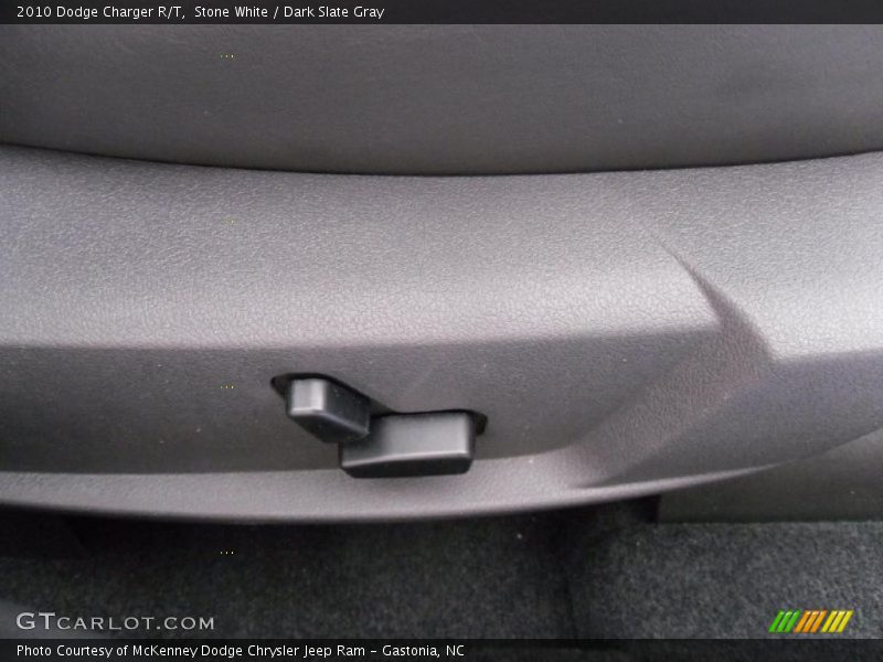Stone White / Dark Slate Gray 2010 Dodge Charger R/T