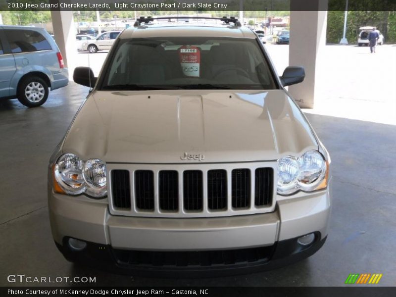 Light Graystone Pearl / Dark Slate Gray 2010 Jeep Grand Cherokee Laredo
