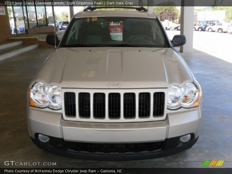 Light Graystone Pearl / Dark Slate Gray 2010 Jeep Grand Cherokee Laredo
