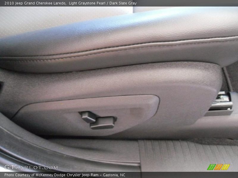 Light Graystone Pearl / Dark Slate Gray 2010 Jeep Grand Cherokee Laredo