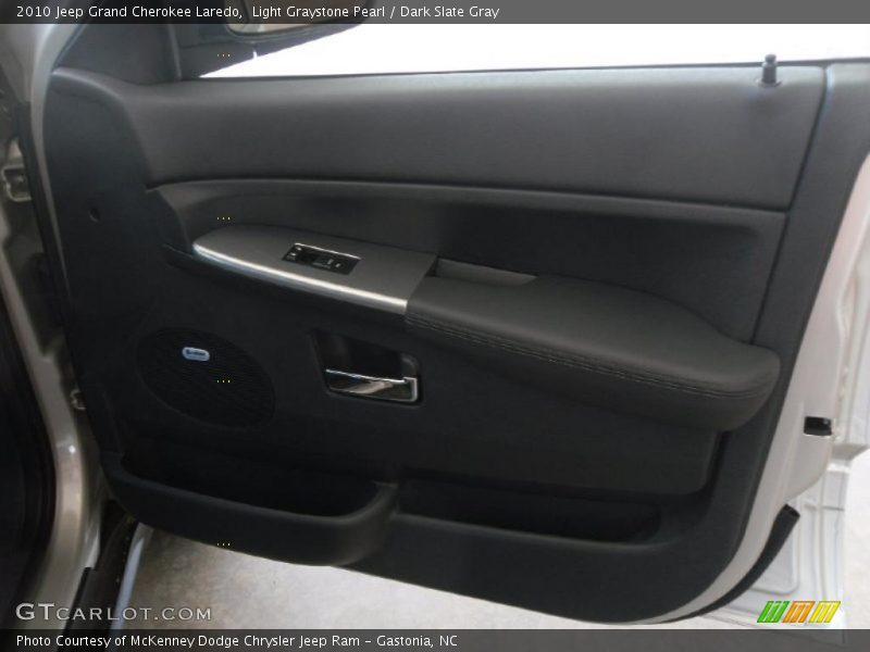 Light Graystone Pearl / Dark Slate Gray 2010 Jeep Grand Cherokee Laredo