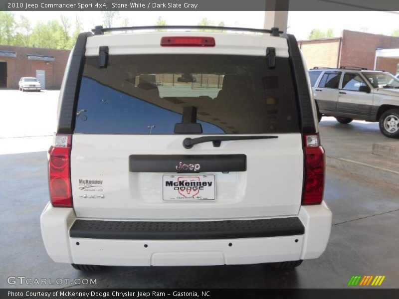 Stone White / Dark Slate Gray 2010 Jeep Commander Sport 4x4
