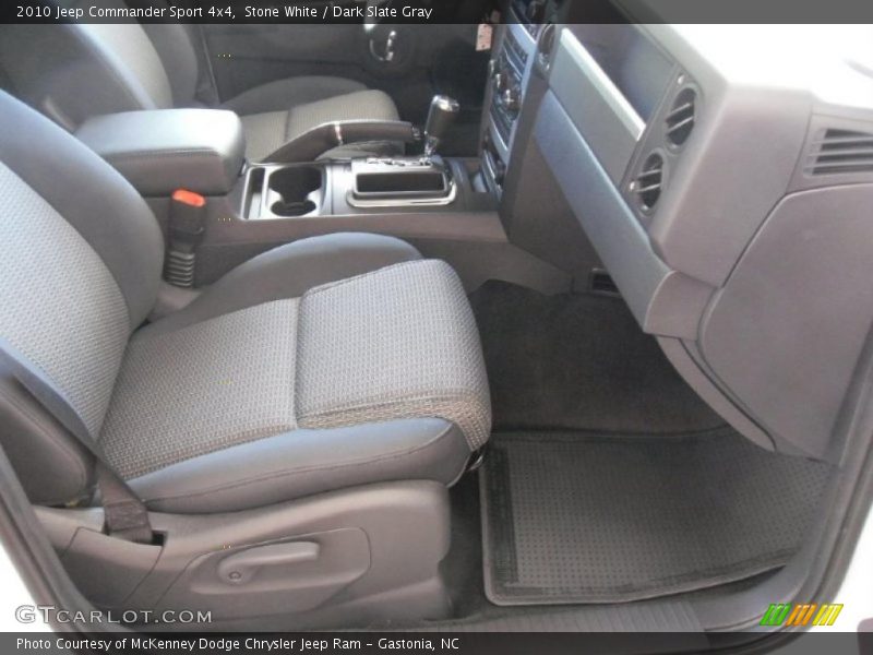 Stone White / Dark Slate Gray 2010 Jeep Commander Sport 4x4