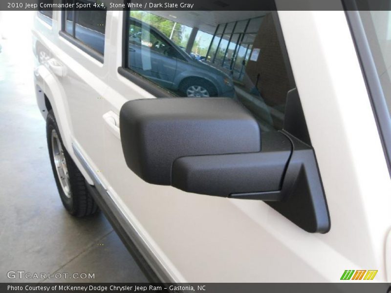 Stone White / Dark Slate Gray 2010 Jeep Commander Sport 4x4