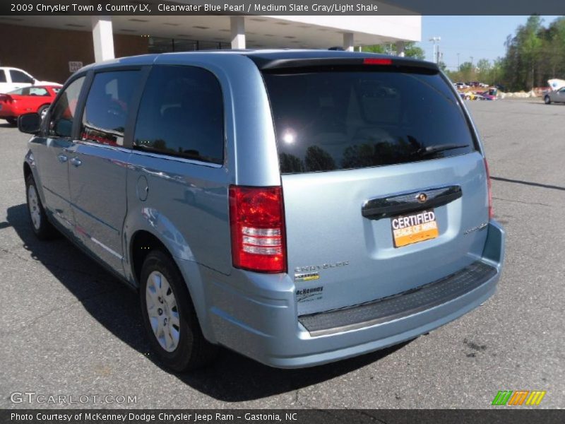 Clearwater Blue Pearl / Medium Slate Gray/Light Shale 2009 Chrysler Town & Country LX