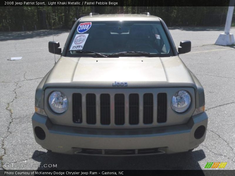 Light Khaki Metallic / Pastel Pebble Beige 2008 Jeep Patriot Sport