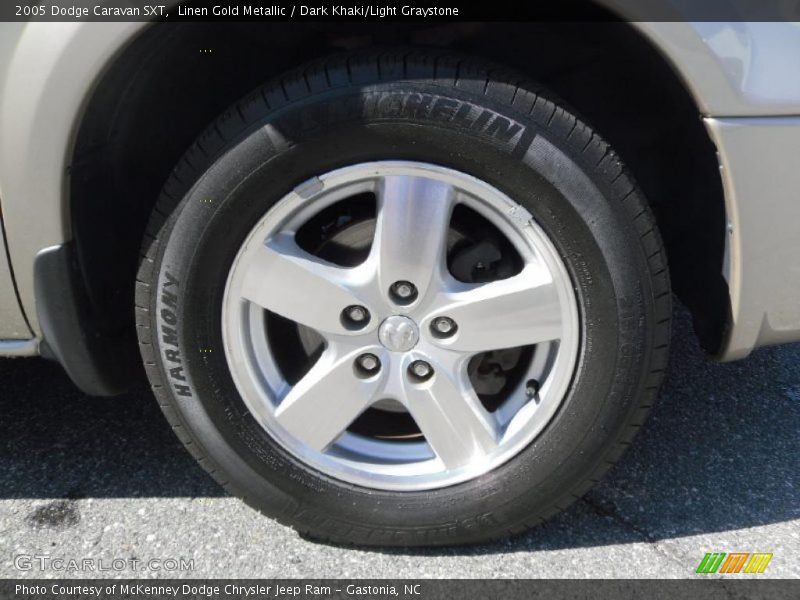 Linen Gold Metallic / Dark Khaki/Light Graystone 2005 Dodge Caravan SXT
