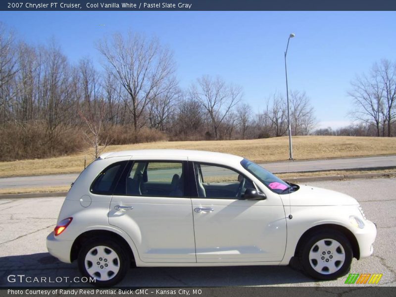 Cool Vanilla White / Pastel Slate Gray 2007 Chrysler PT Cruiser