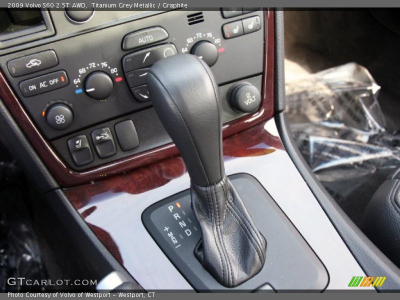 Titanium Grey Metallic / Graphite 2009 Volvo S60 2.5T AWD