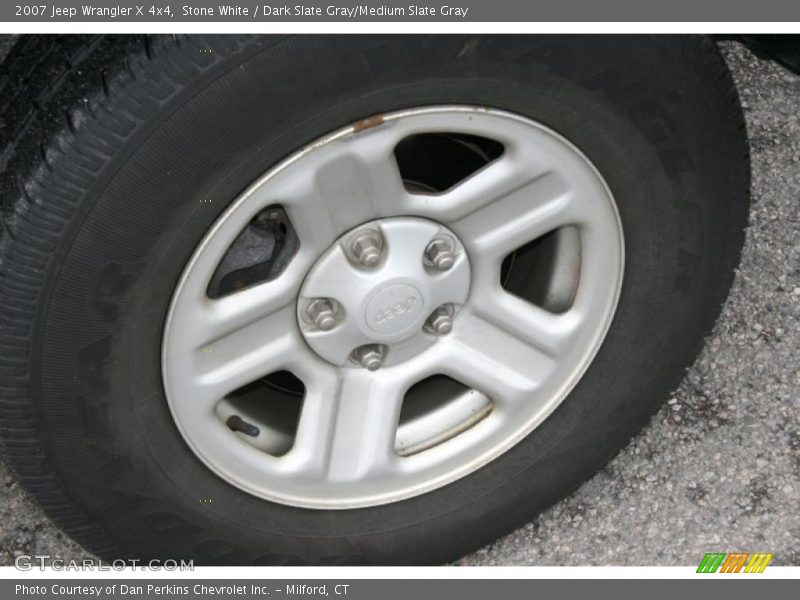 Stone White / Dark Slate Gray/Medium Slate Gray 2007 Jeep Wrangler X 4x4