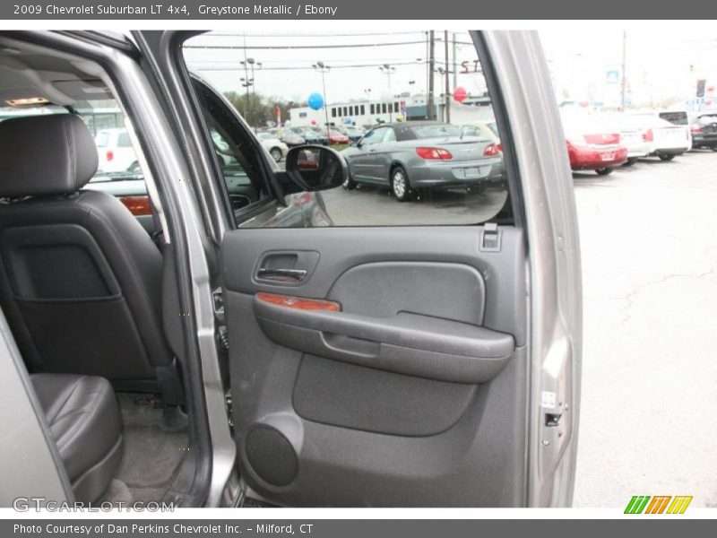 Greystone Metallic / Ebony 2009 Chevrolet Suburban LT 4x4