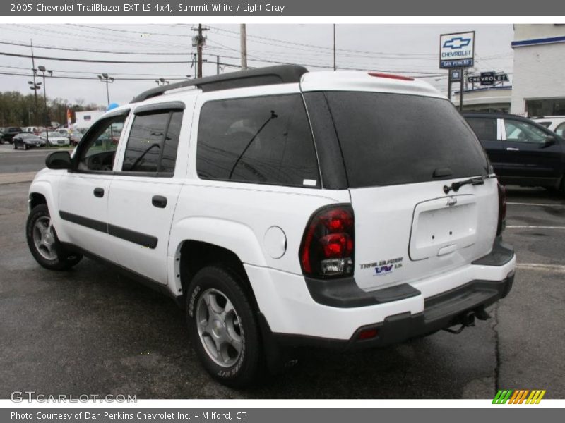 Summit White / Light Gray 2005 Chevrolet TrailBlazer EXT LS 4x4