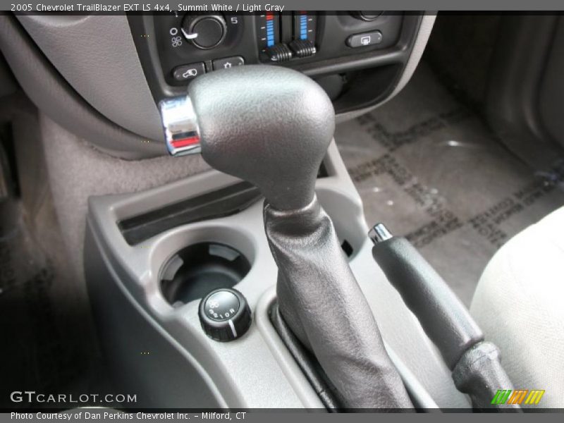 Summit White / Light Gray 2005 Chevrolet TrailBlazer EXT LS 4x4
