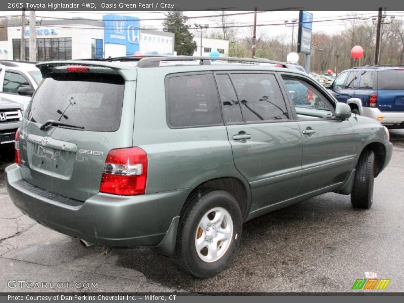 Oasis Green Pearl / Gray 2005 Toyota Highlander 4WD