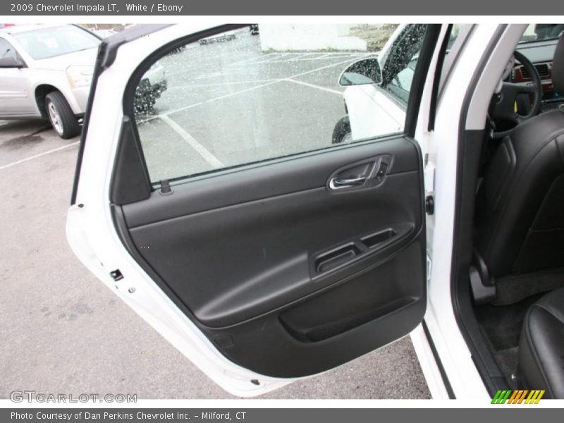 White / Ebony 2009 Chevrolet Impala LT
