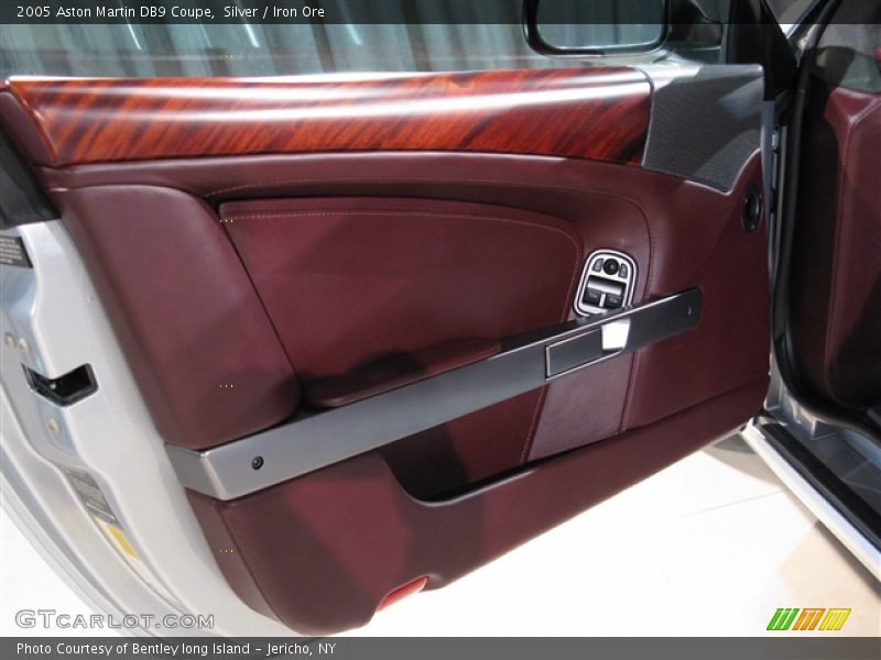 Door Panel of 2005 DB9 Coupe