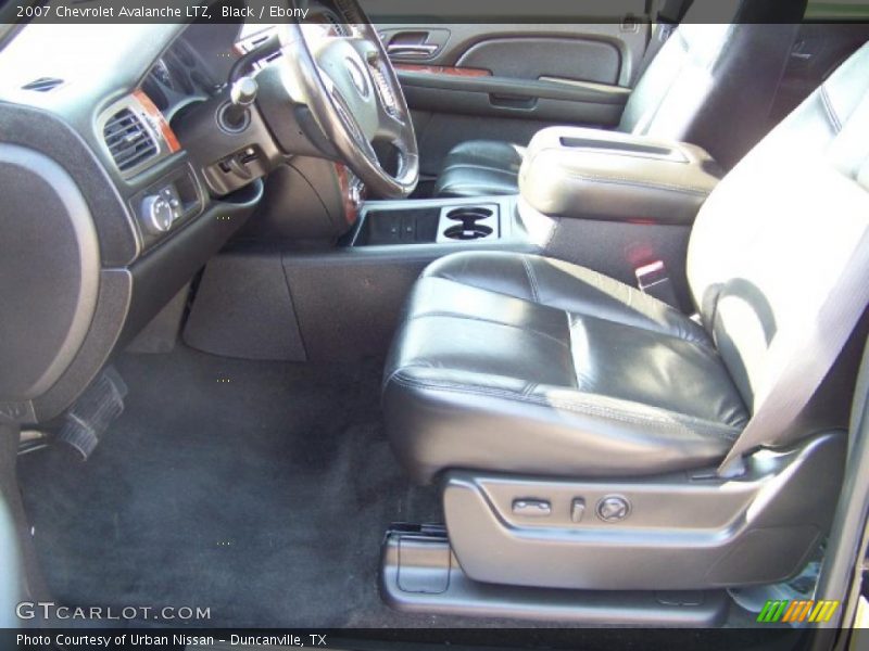 Black / Ebony 2007 Chevrolet Avalanche LTZ