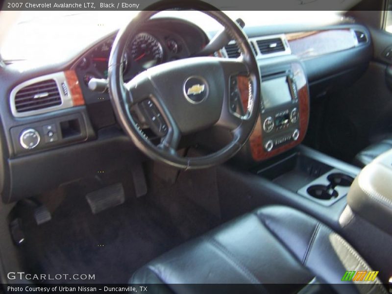 Black / Ebony 2007 Chevrolet Avalanche LTZ
