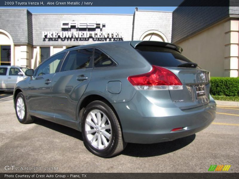 Aloe Green Metallic / Ivory 2009 Toyota Venza I4