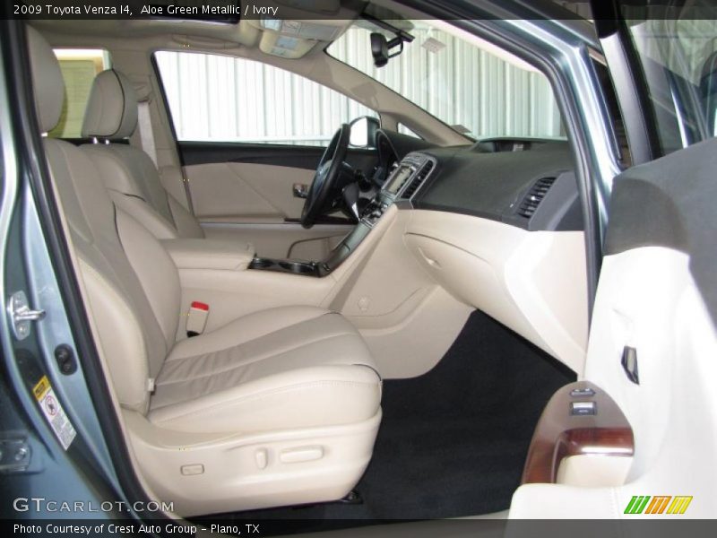 Aloe Green Metallic / Ivory 2009 Toyota Venza I4