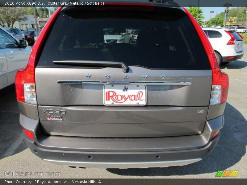 Oyster Gray Metallic / Soft Beige 2010 Volvo XC90 3.2