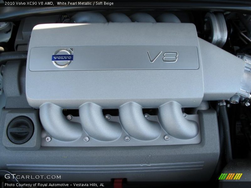 White Pearl Metallic / Soft Beige 2010 Volvo XC90 V8 AWD
