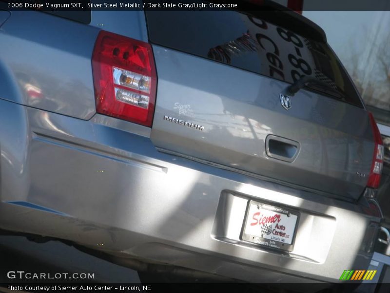 Silver Steel Metallic / Dark Slate Gray/Light Graystone 2006 Dodge Magnum SXT