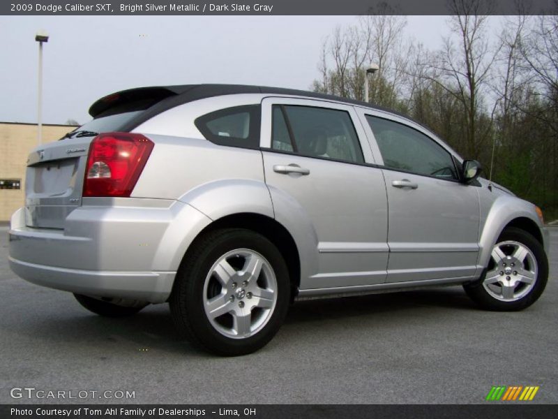 Bright Silver Metallic / Dark Slate Gray 2009 Dodge Caliber SXT