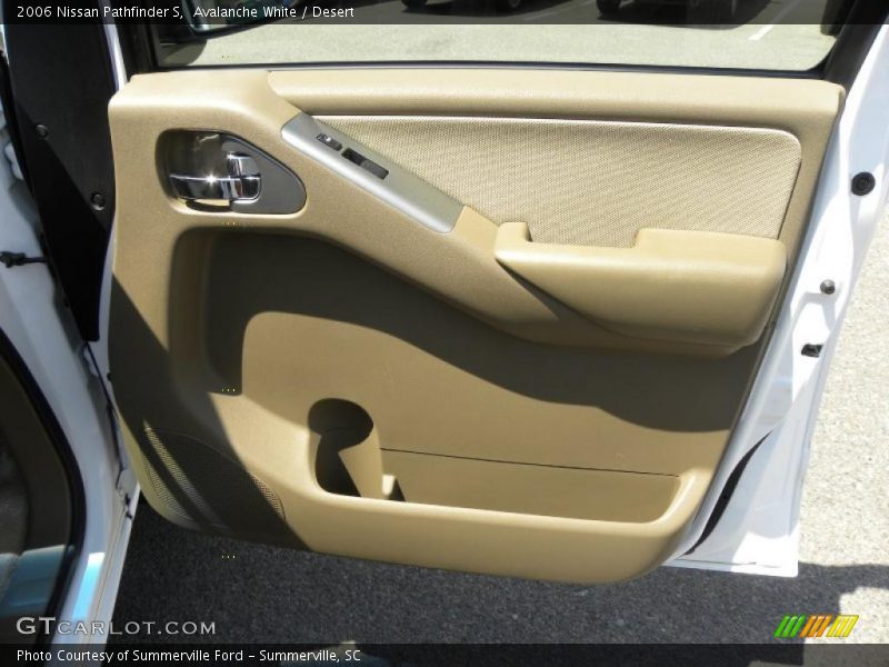 Avalanche White / Desert 2006 Nissan Pathfinder S