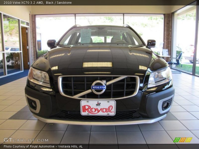 Black / Sandstone 2010 Volvo XC70 3.2 AWD