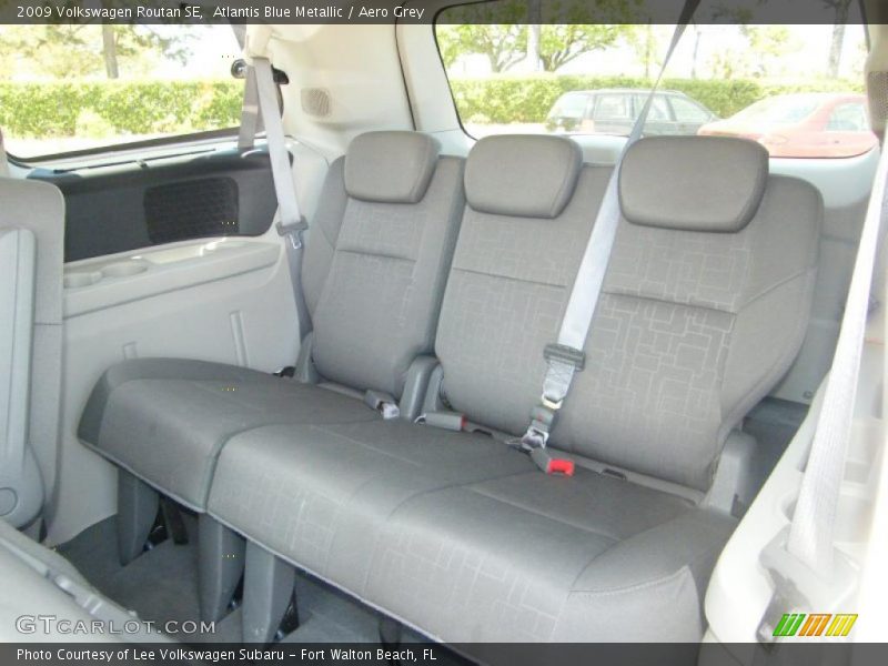 Atlantis Blue Metallic / Aero Grey 2009 Volkswagen Routan SE