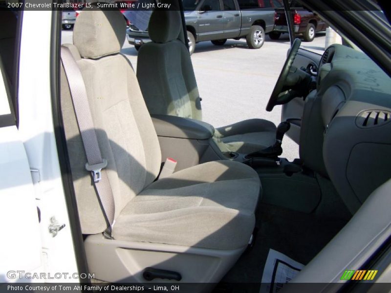 Summit White / Light Gray 2007 Chevrolet TrailBlazer LS