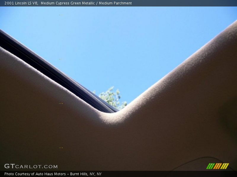 Medium Cypress Green Metallic / Medium Parchment 2001 Lincoln LS V8
