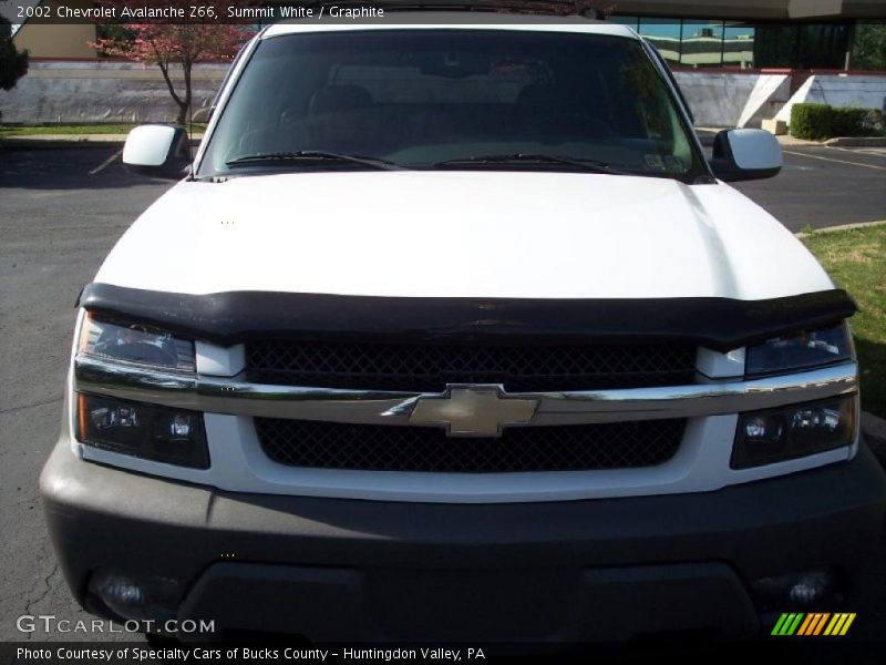 Summit White / Graphite 2002 Chevrolet Avalanche Z66