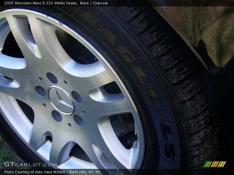Black / Charcoal 2005 Mercedes-Benz E 320 4Matic Sedan