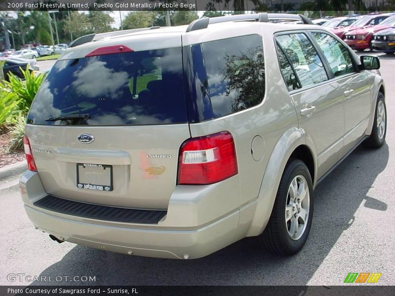 Pueblo Gold Metallic / Pebble Beige 2006 Ford Freestyle Limited