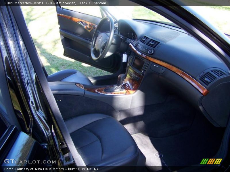 Black / Charcoal 2005 Mercedes-Benz E 320 4Matic Sedan