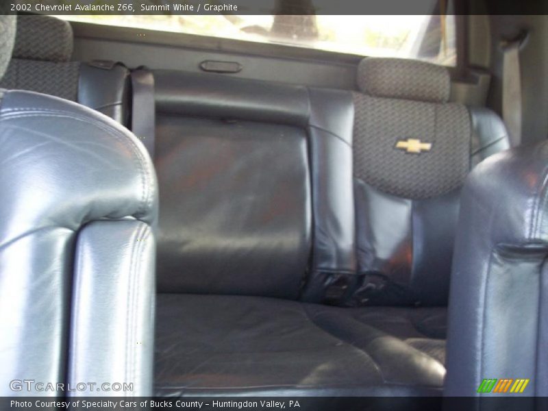 Summit White / Graphite 2002 Chevrolet Avalanche Z66