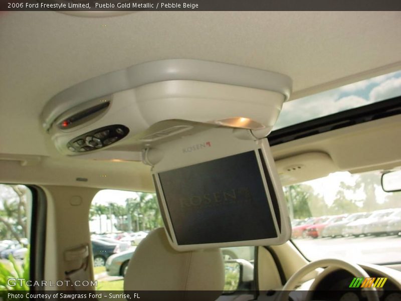 Pueblo Gold Metallic / Pebble Beige 2006 Ford Freestyle Limited