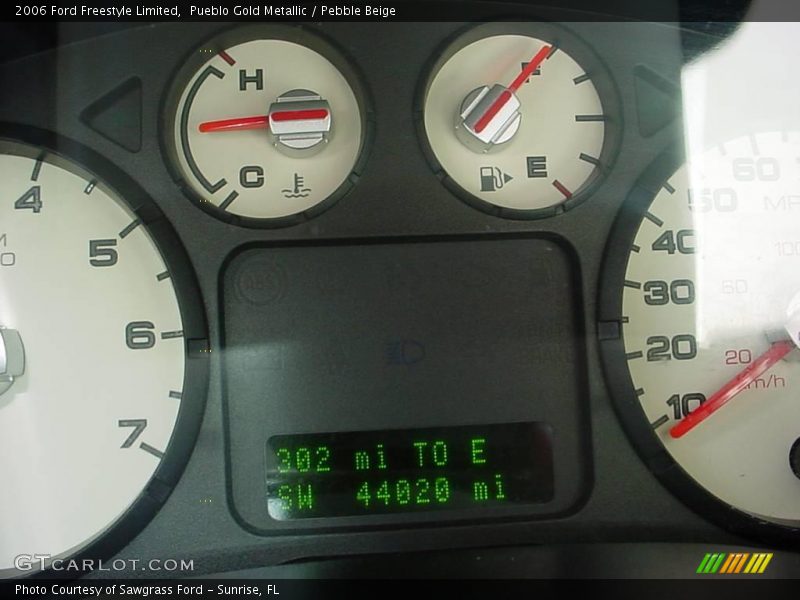 Pueblo Gold Metallic / Pebble Beige 2006 Ford Freestyle Limited
