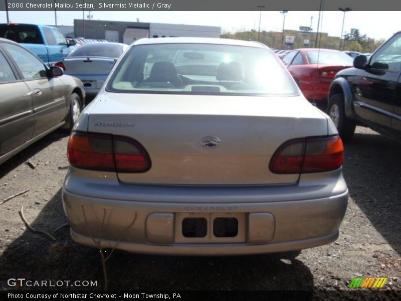 Silvermist Metallic / Gray 2000 Chevrolet Malibu Sedan