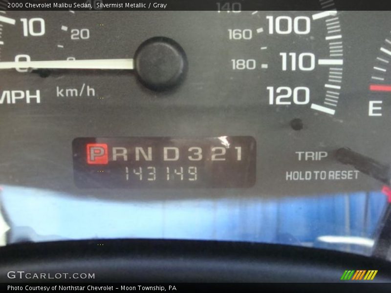 Silvermist Metallic / Gray 2000 Chevrolet Malibu Sedan