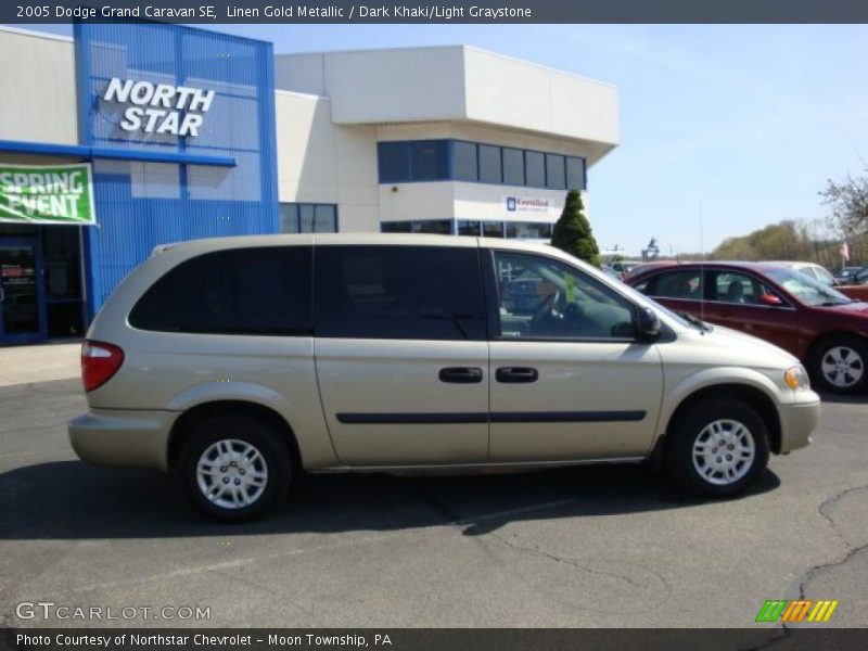 Linen Gold Metallic / Dark Khaki/Light Graystone 2005 Dodge Grand Caravan SE