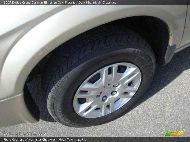 Linen Gold Metallic / Dark Khaki/Light Graystone 2005 Dodge Grand Caravan SE
