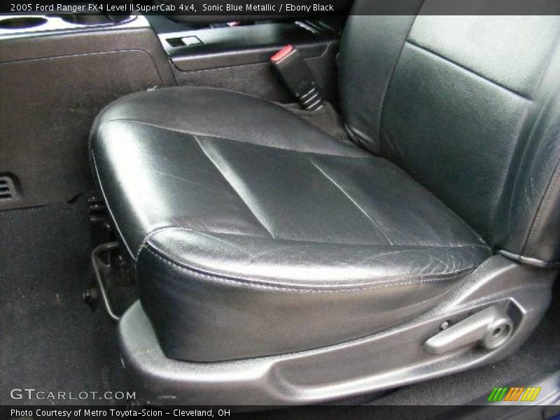 Sonic Blue Metallic / Ebony Black 2005 Ford Ranger FX4 Level II SuperCab 4x4